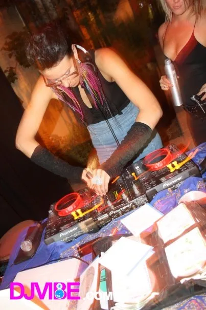 Hoola + Fashion Show + Dubstep Partttay