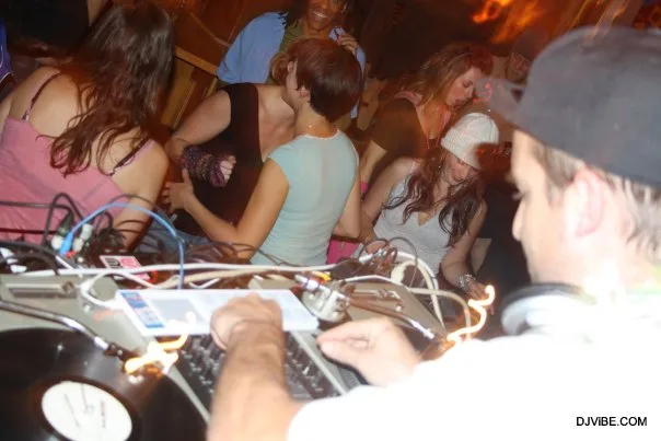 Krafty Kuts + Friends