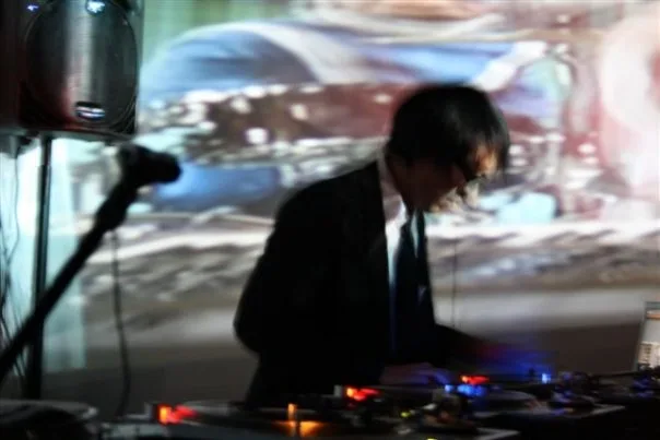 Mike Relm vs. Kid Koala - Part 1