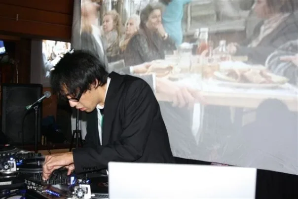 Mike Relm vs. Kid Koala - Part 1