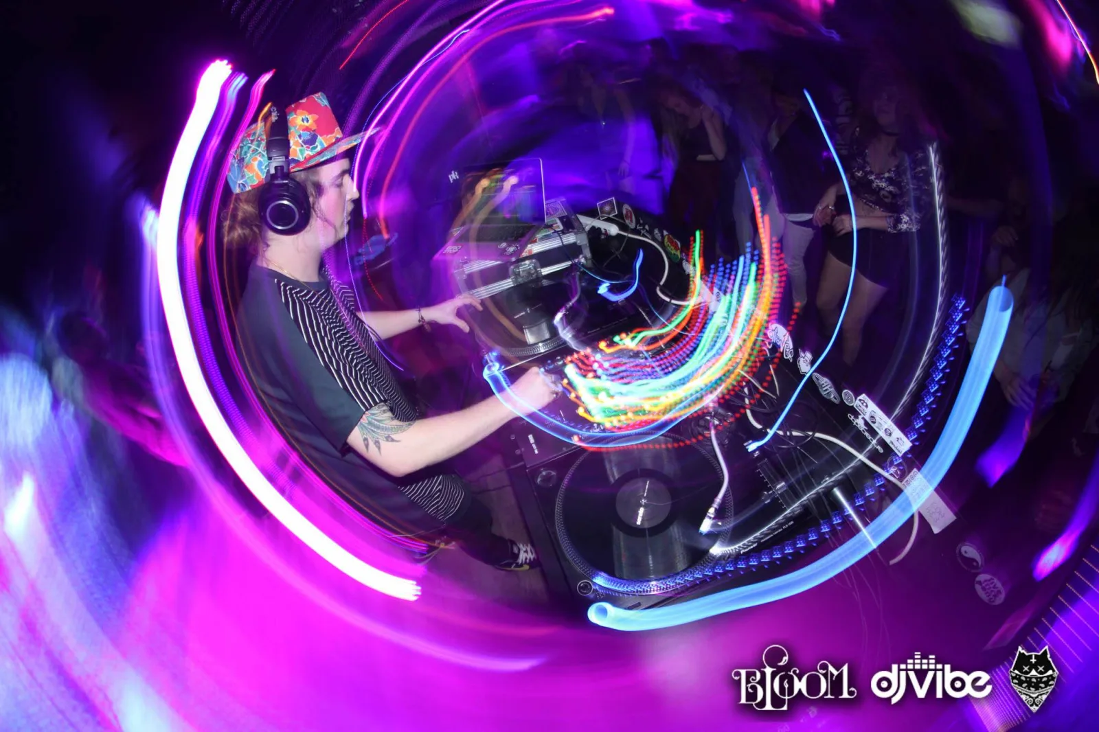 STYLUST BEATS DESTROYS BLOOM NIGHTCLUB!!