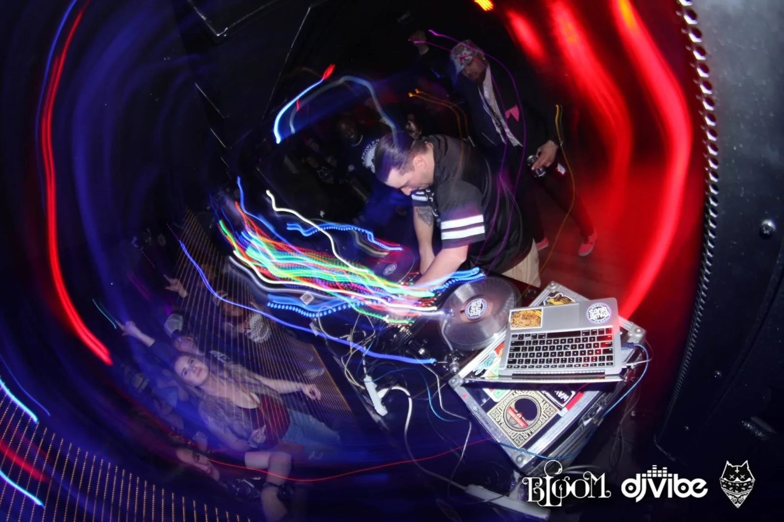 STYLUST BEATS DESTROYS BLOOM NIGHTCLUB!!