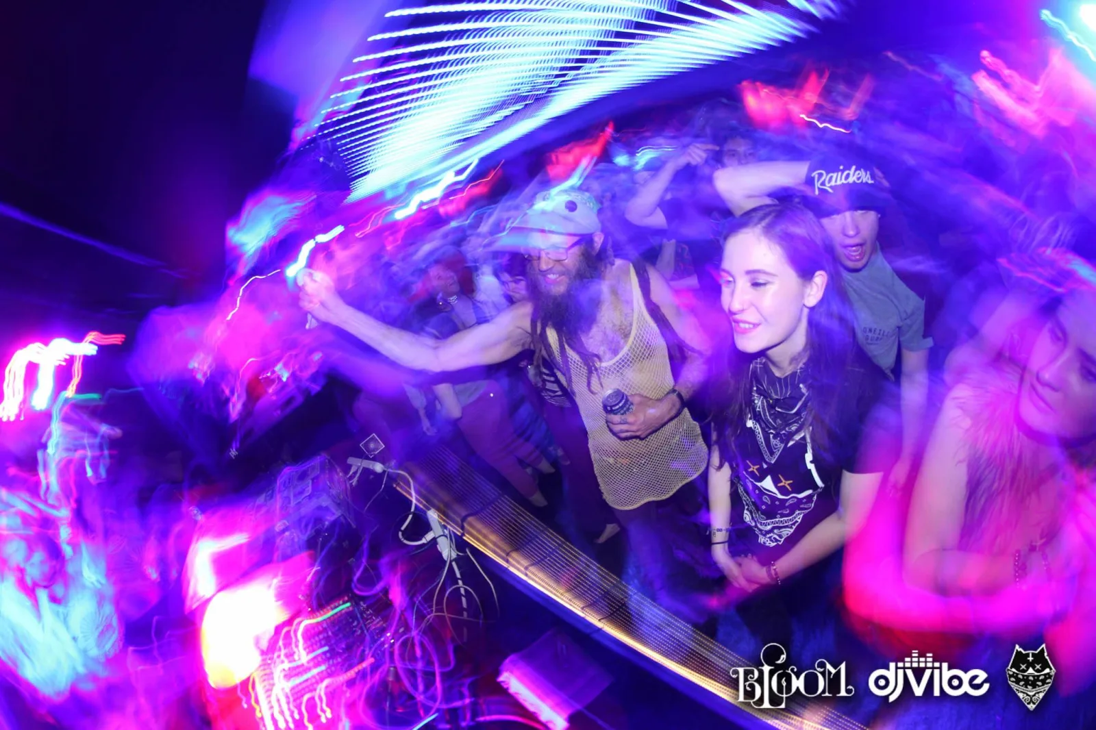 STYLUST BEATS DESTROYS BLOOM NIGHTCLUB!!