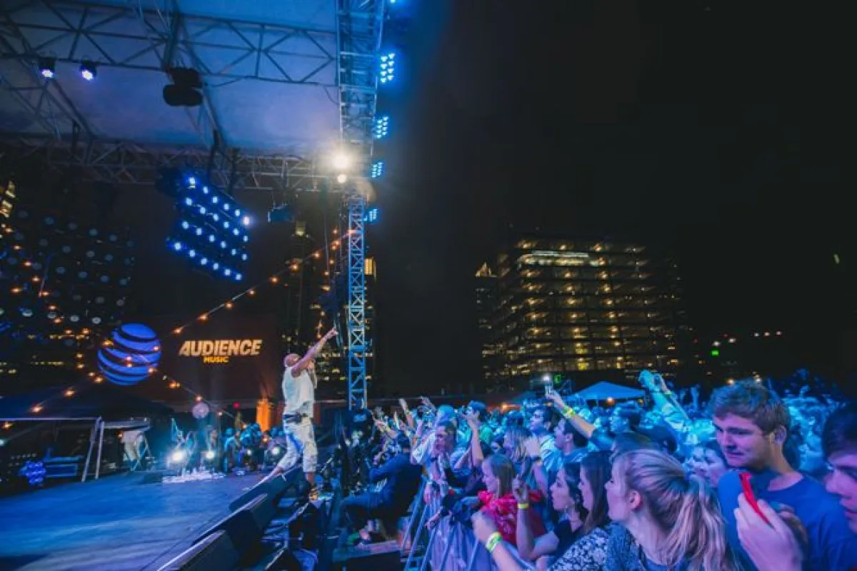 “Flo Rida: Live from Austin” To Air On AUDIENCE Network Tonight, Fri., April 29, at 9:00 PM ET/PT; Watch Exclusive Excerpt On Billboard.com Now